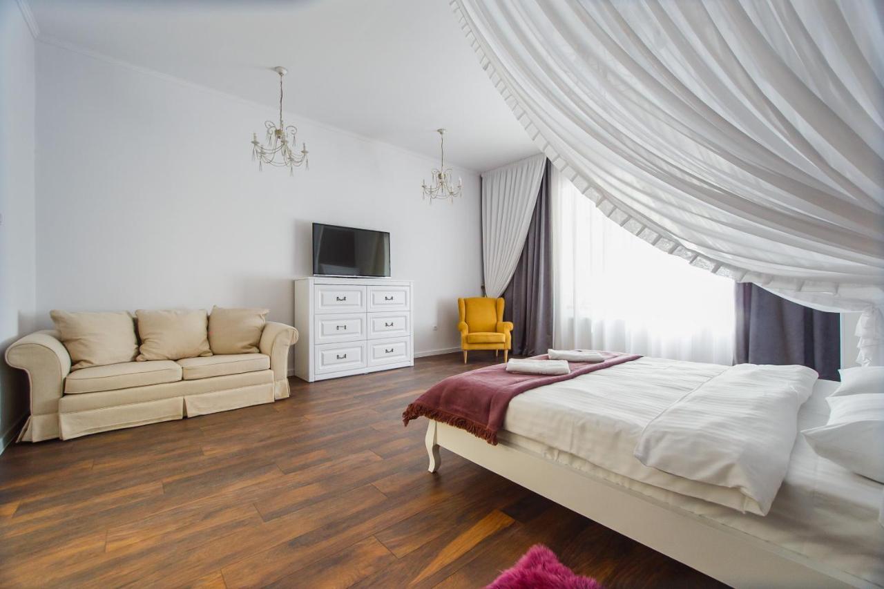 Cosy Bohemian Home Near Piata Unirii Oradea Exterior foto